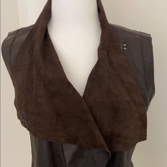 CO-OP Barney's of New York-Leather Vest - Picture 3 of 14